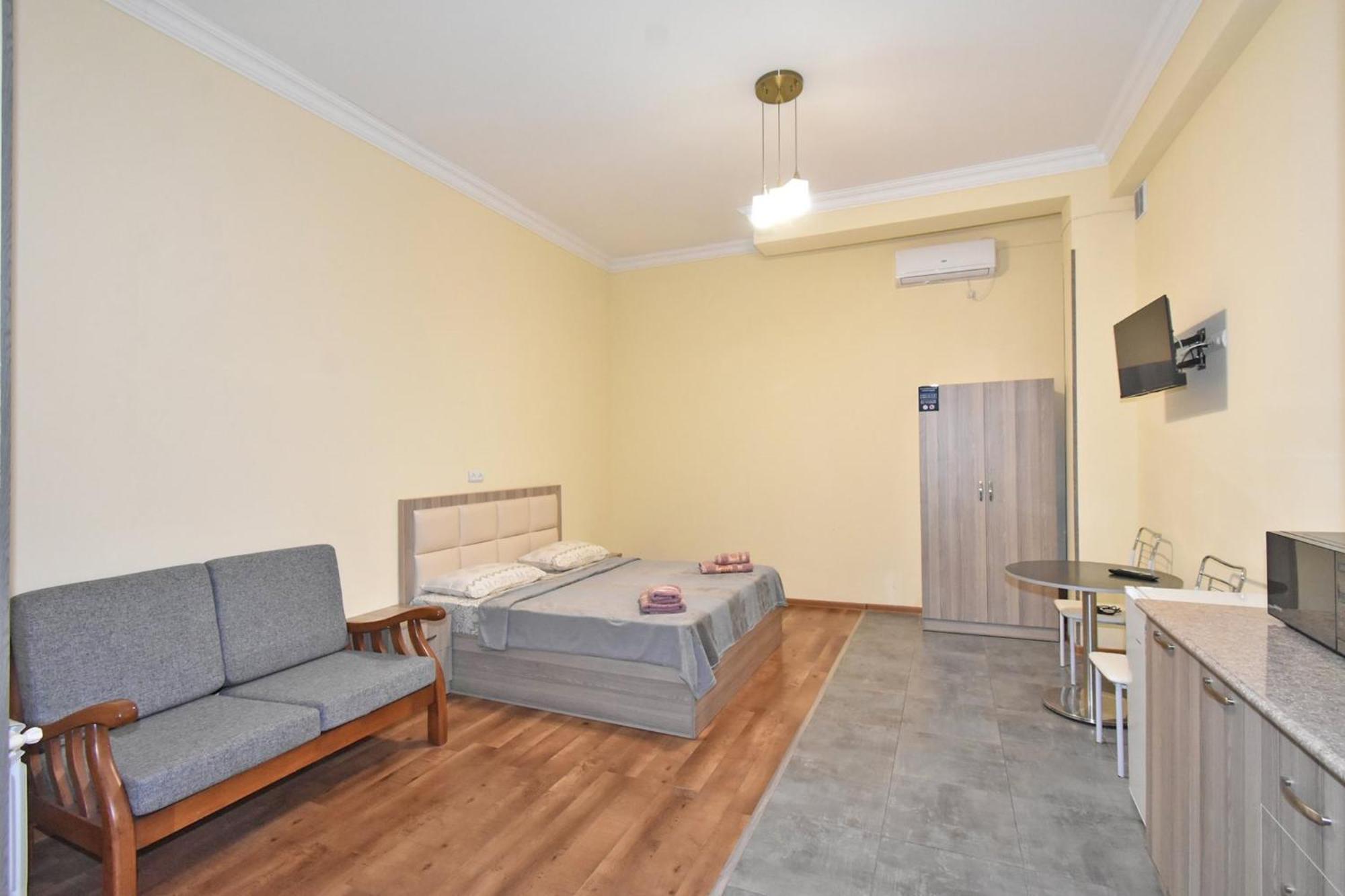 Modern Apartments And Tours Erivan Exterior foto